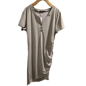 ✌️ 2/$40 ✌️ NWT Taupe Long T-Shirt Dressed with Ruched Side and V-Neck sz L